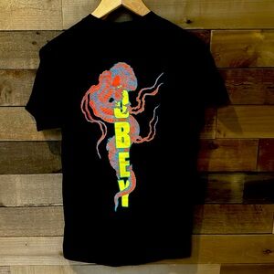 Men’s Obey tee, NWT, size Small